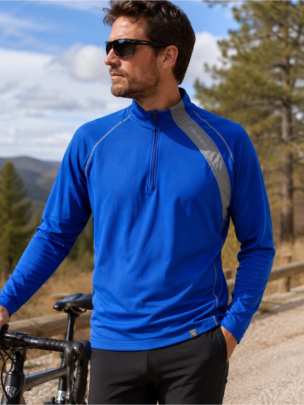 Sugoi Royal Blue Performance Half Zip Gorpcore‎ Athletic Top Large